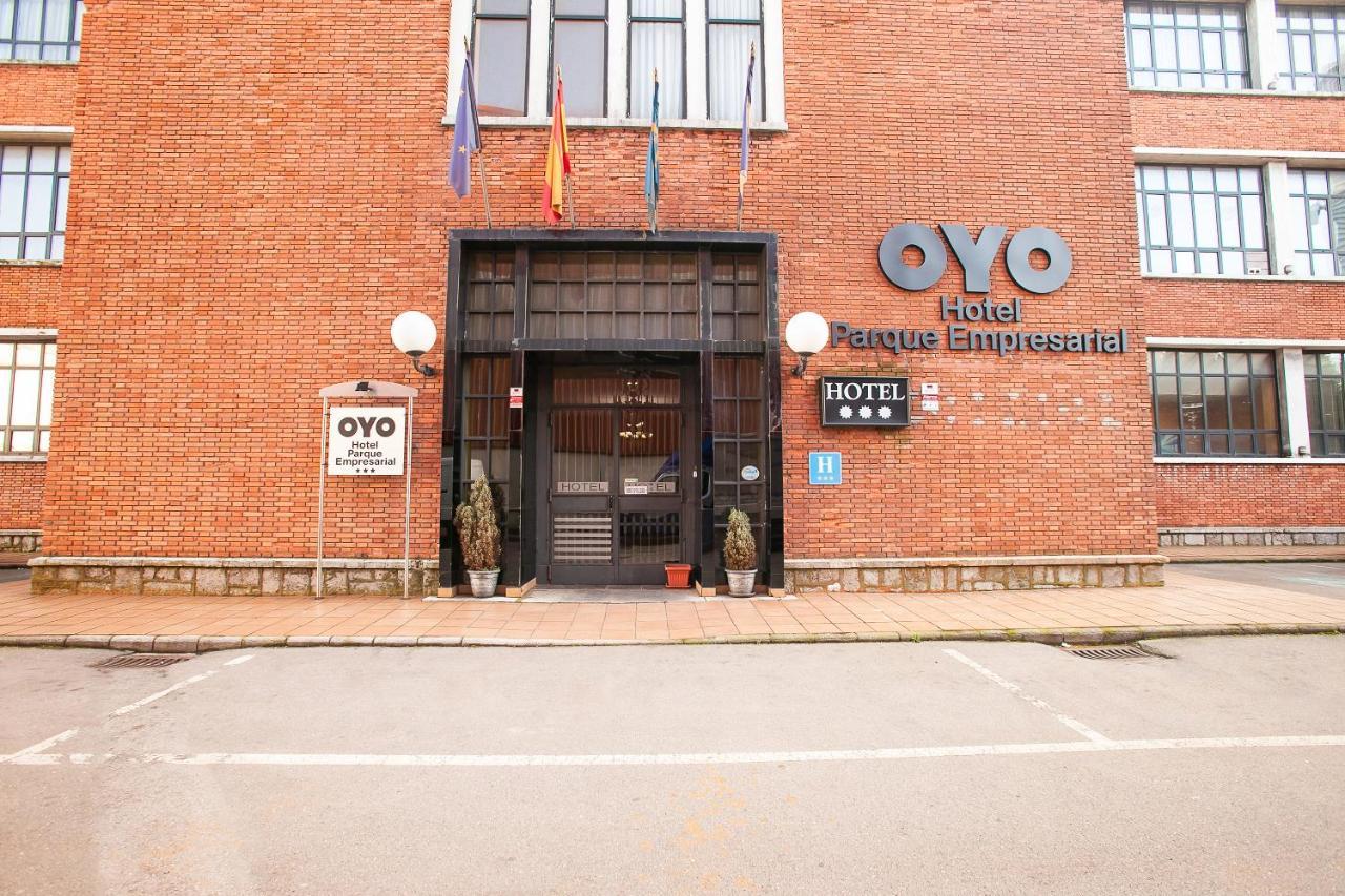 Oyo Hotel Parque Empresarial Avilés Extérieur photo