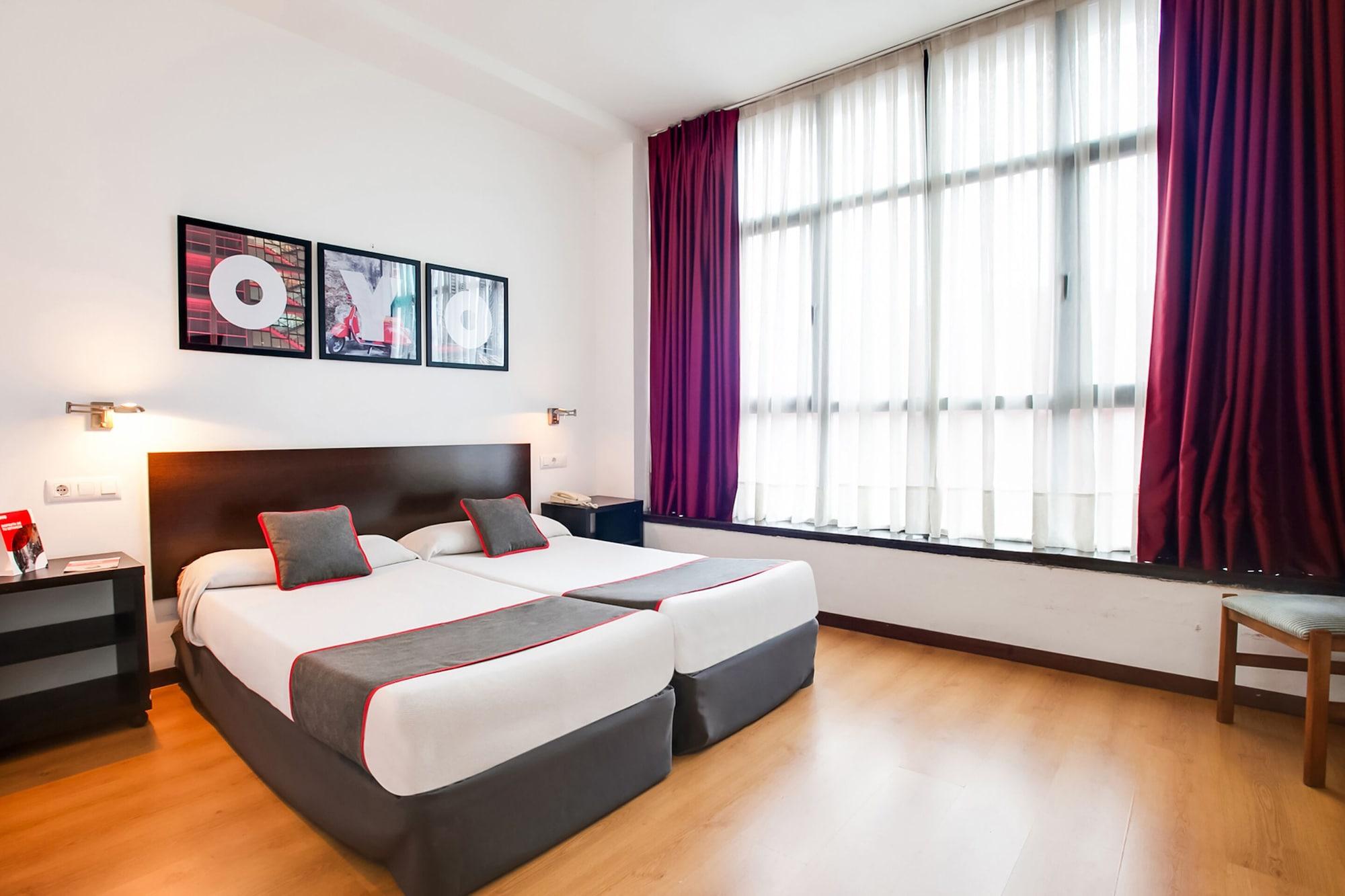 Oyo Hotel Parque Empresarial Avilés Extérieur photo