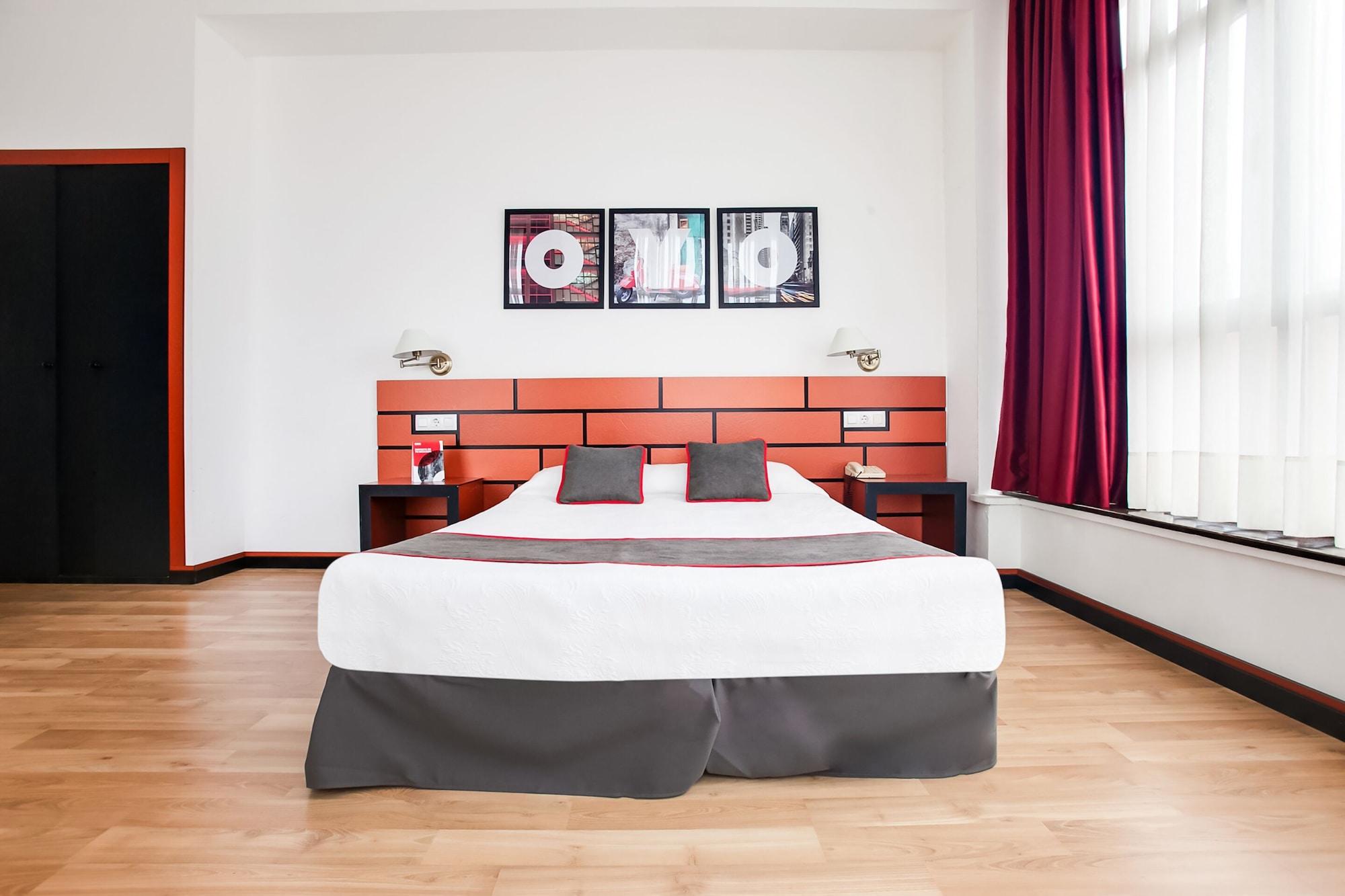 Oyo Hotel Parque Empresarial Avilés Extérieur photo