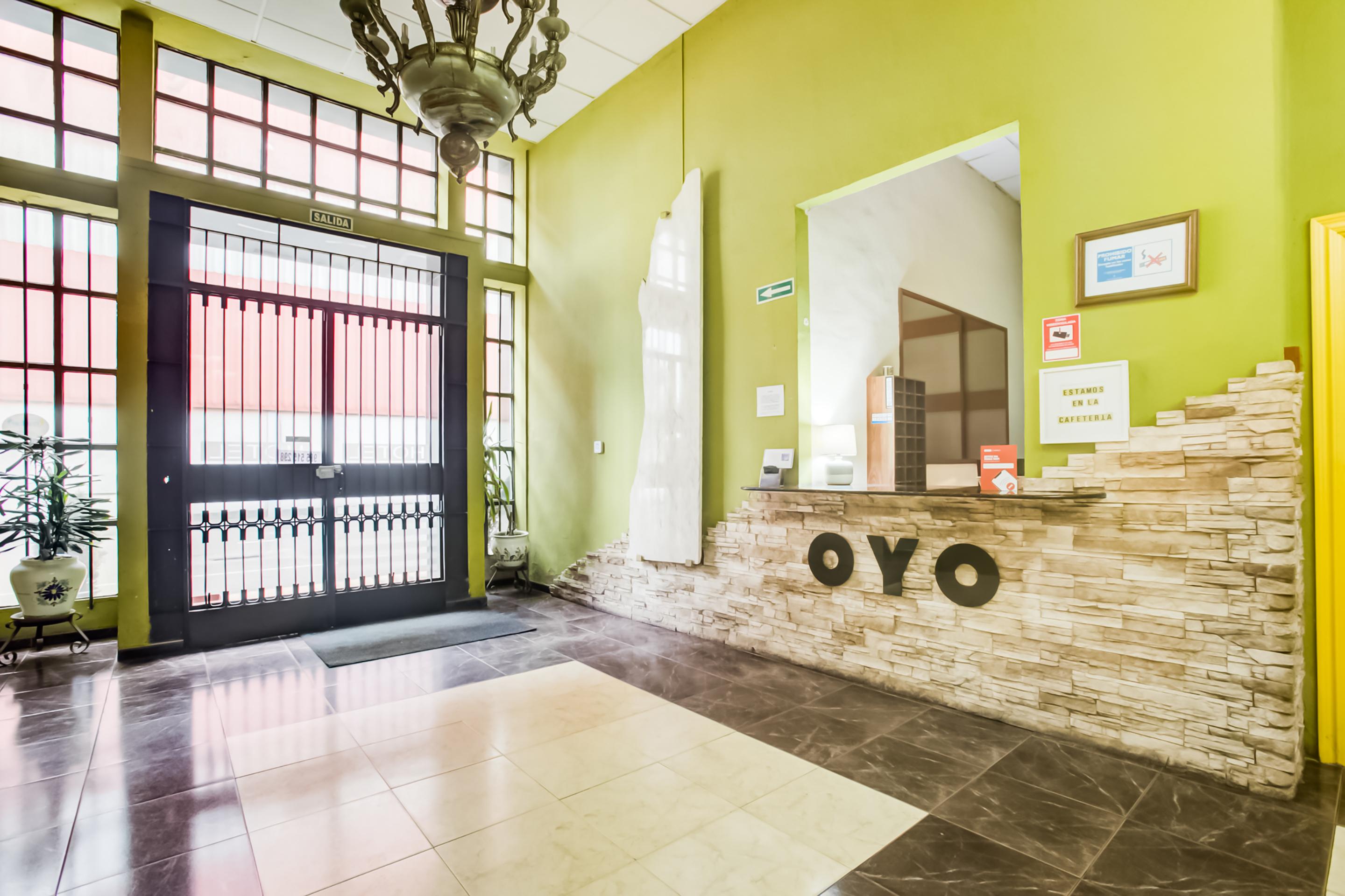 Oyo Hotel Parque Empresarial Avilés Extérieur photo