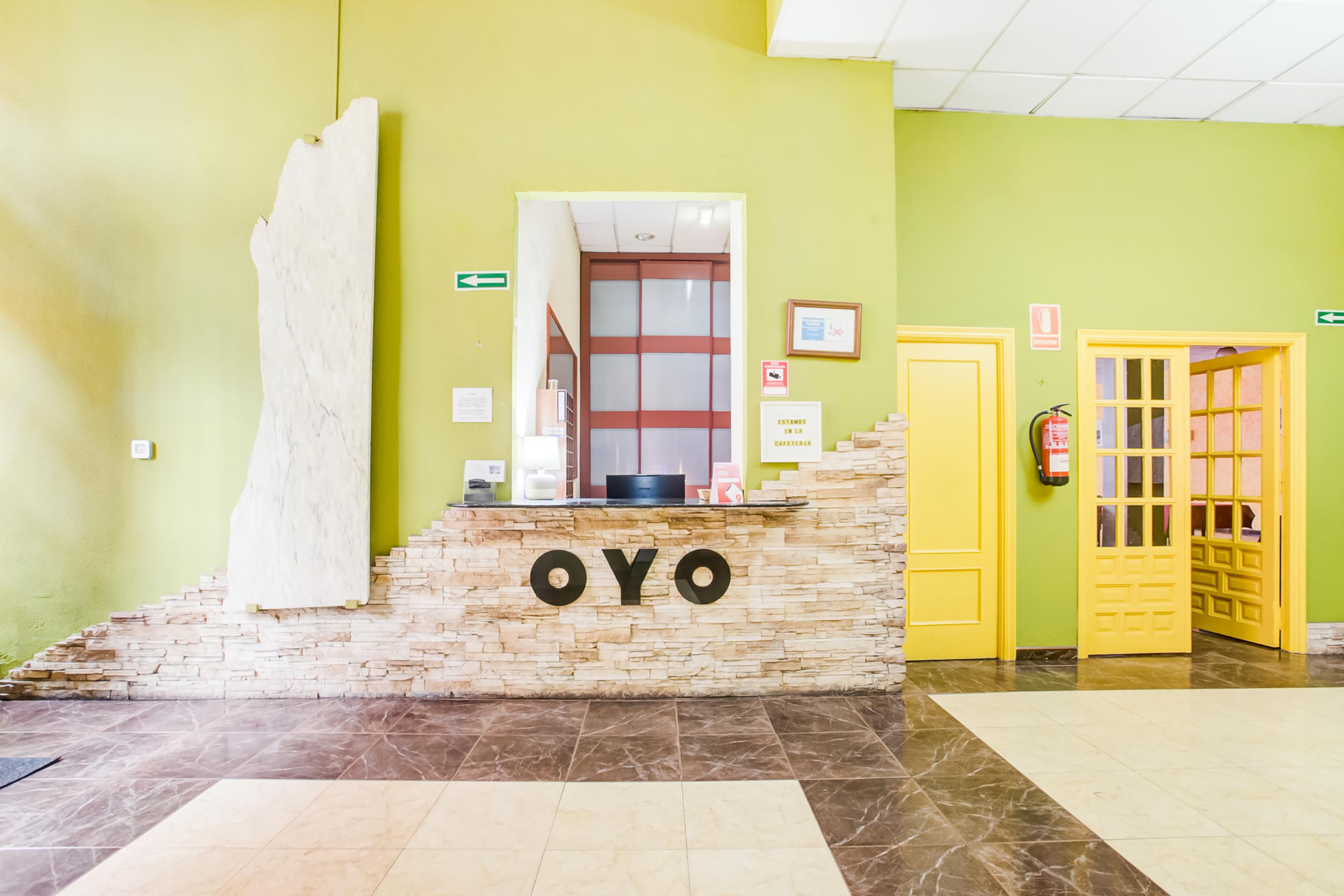 Oyo Hotel Parque Empresarial Avilés Extérieur photo